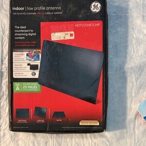 GE Indoor Low Profile Antenna